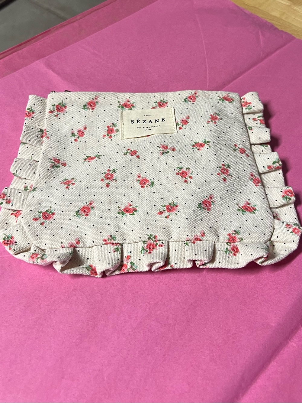 Sézane Cream Floral Ruffle Cosmetic Pouch 100% Cotton